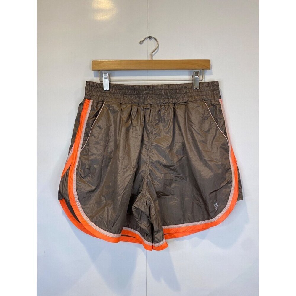 FP Movement Free People Hit The Courts Short Brown Lined Athletic Size Medium - Picture 2 of 4
